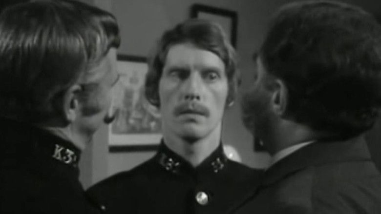 кадр из фильма The Policeman and the Cook