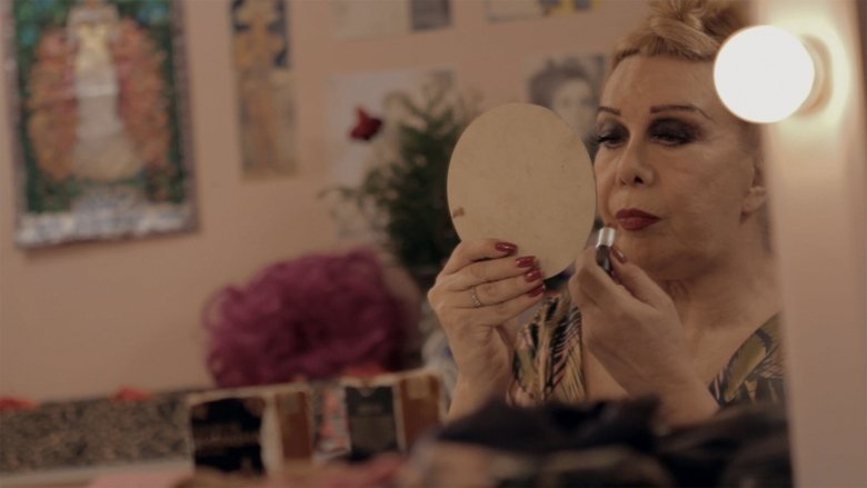 кадр из фильма Divinas Divas