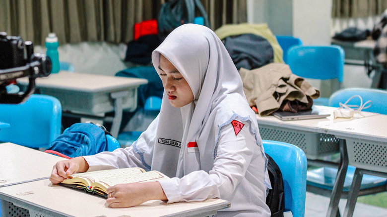 кадр из фильма Yang Merdeka Itu Siapa?