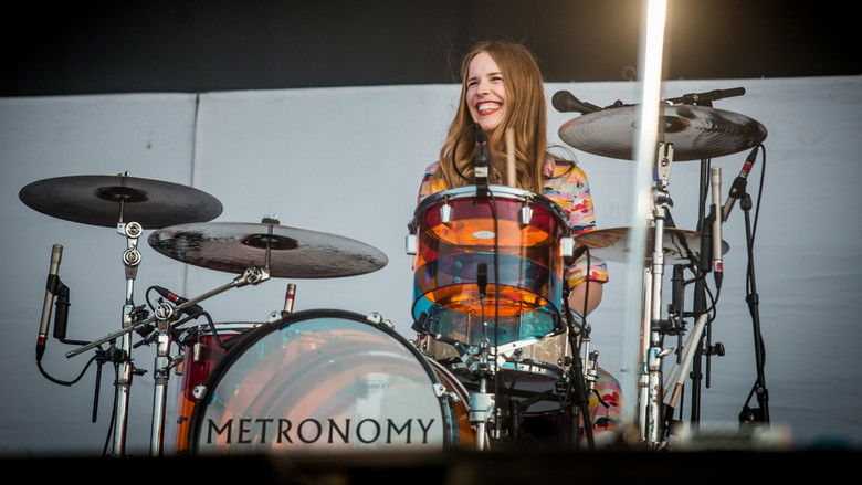 кадр из фильма Metronomy en concert aux Vieilles Charrues