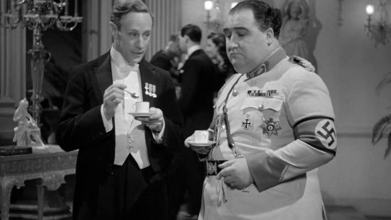 кадр из фильма 'Pimpernel' Smith