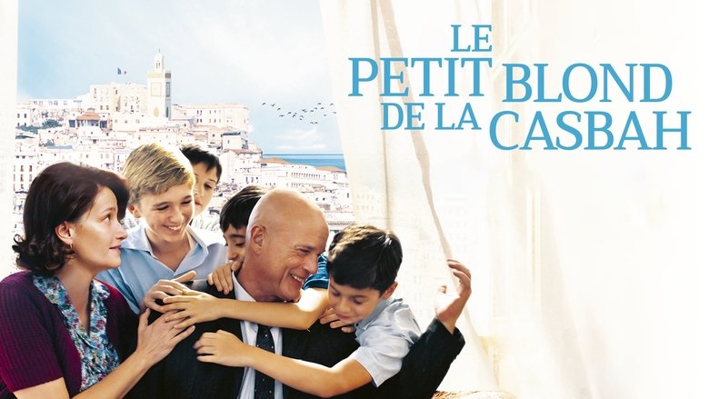 кадр из фильма Le Petit Blond de la Casbah