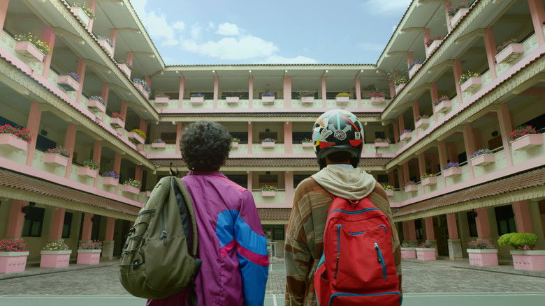 кадр из фильма Terlalu Tampan