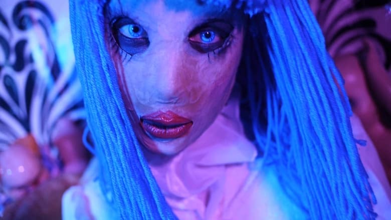 кадр из фильма Dolly Deadly