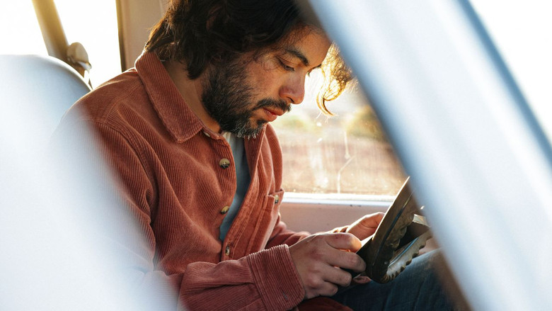 кадр из фильма The Case for Miracles