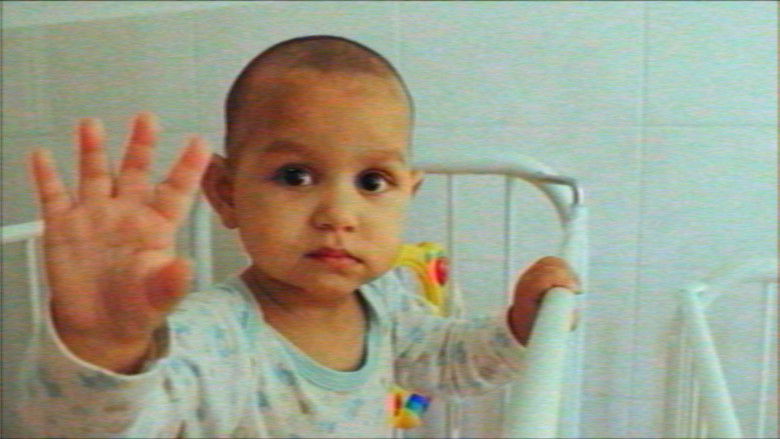 кадр из фильма Másfél kilométerre a békétől