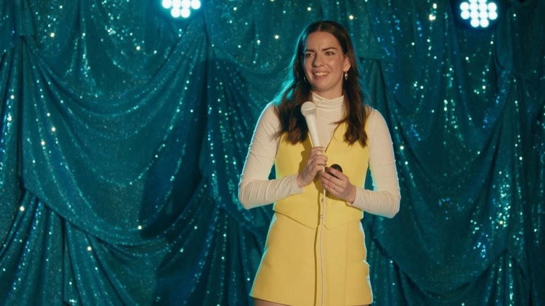 кадр из фильма Emma Holland: Here Comes Mr. Forehead