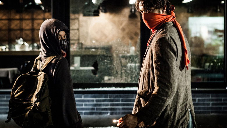 кадр из фильма Ceux qui font les révolutions à moitié n'ont fait que se creuser un tombeau