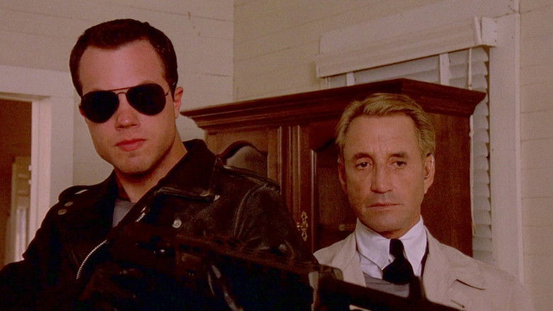 кадр из фильма Коэн и Тейт