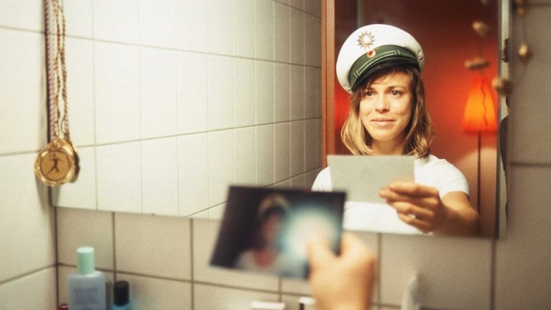 кадр из фильма Die Hoffnung stirbt zuletzt