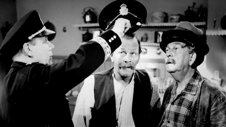 кадр из фильма Åsa-Nisse som polis