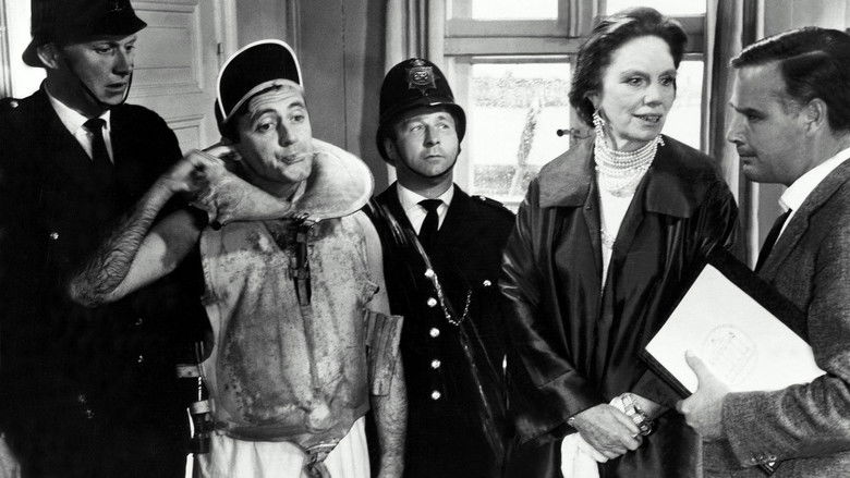 кадр из фильма Постоялый двор на Темзе