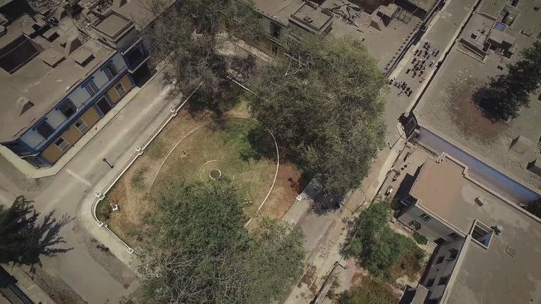 кадр из фильма Mi Barrios Altos querido