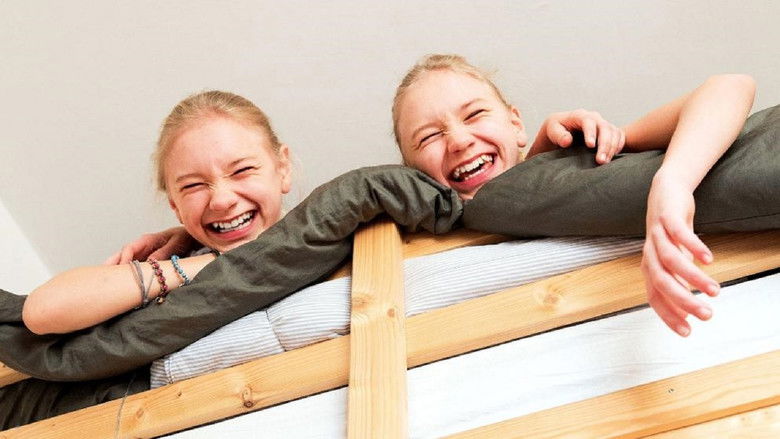 кадр из фильма Das doppelte Lottchen