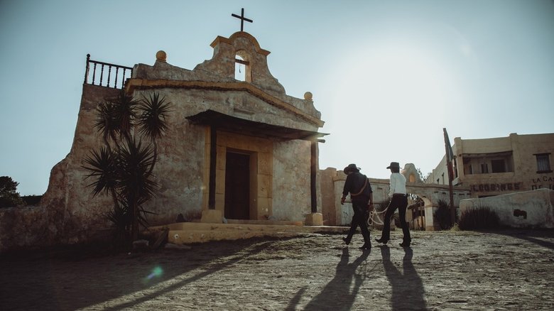 кадр из фильма Make Me Feel