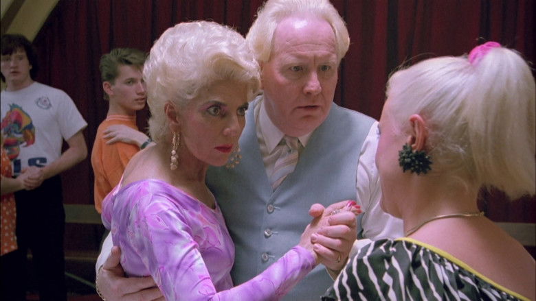 кадр из фильма Танцы без правил