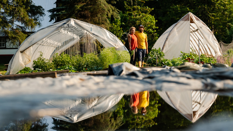 кадр из фильма Farming Turns