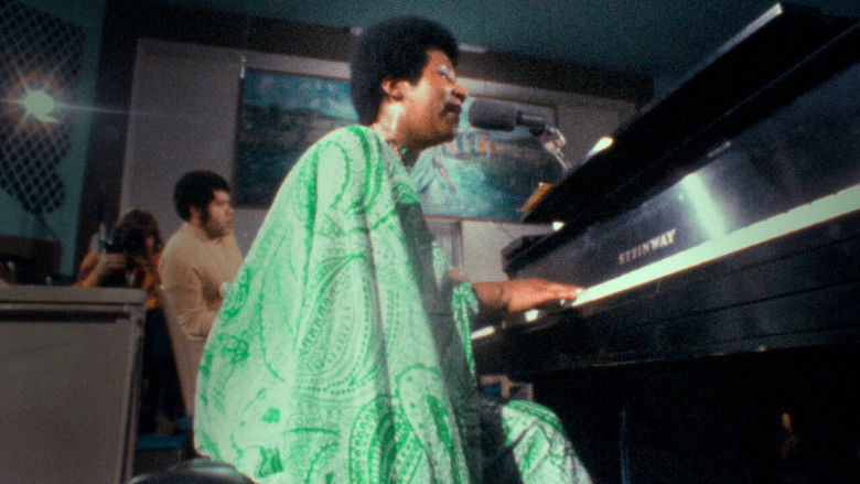 кадр из фильма Неземная Арета Франклин