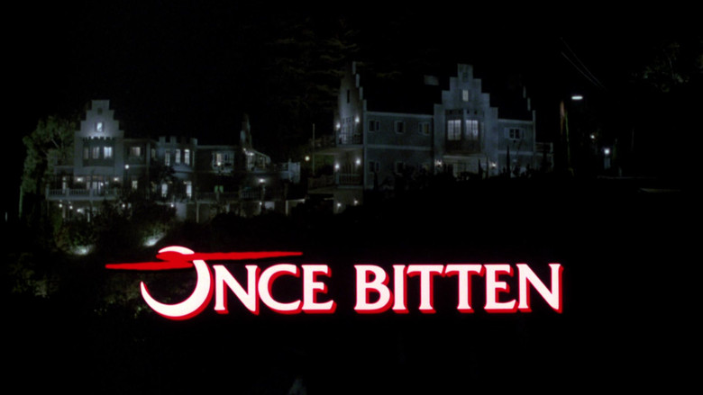 кадр из фильма Однажды укушенный