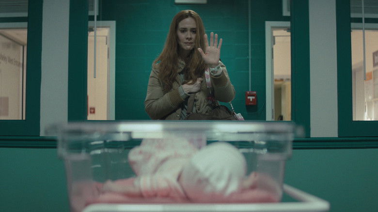 кадр из фильма Взаперти