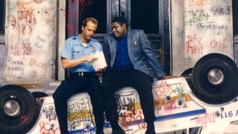 кадр из фильма Крутой район