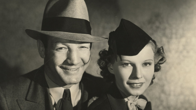 кадр из фильма Two Wise Maids