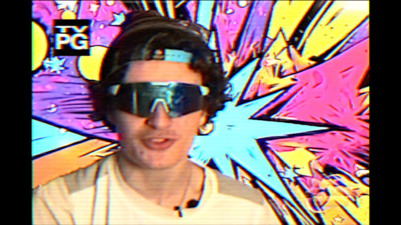 кадр из фильма CRAZY CODY