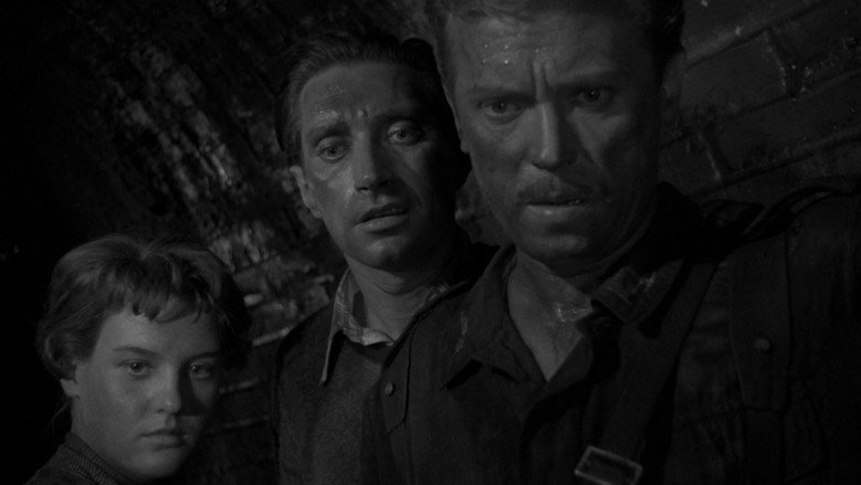 кадр из фильма Канал