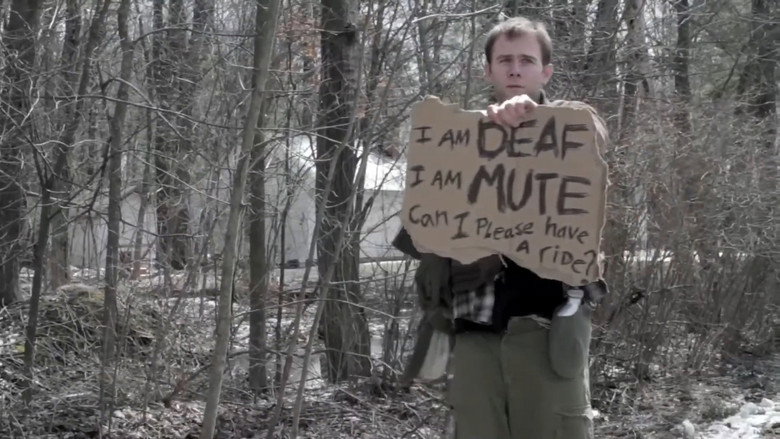 кадр из фильма Mute