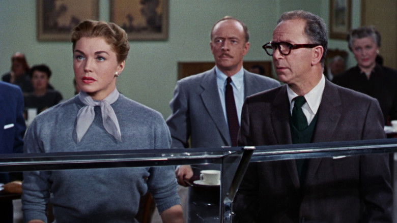 кадр из фильма The Unguarded Moment