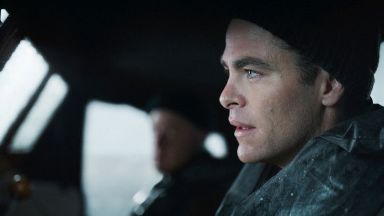 кадр из фильма И грянул шторм