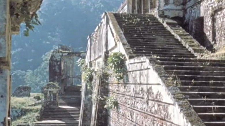 кадр из фильма Die Parallelstraße