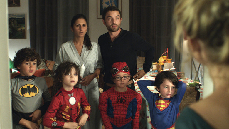 кадр из фильма Красотки в Париже