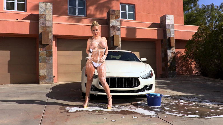 кадр из фильма Hot Bodies 4