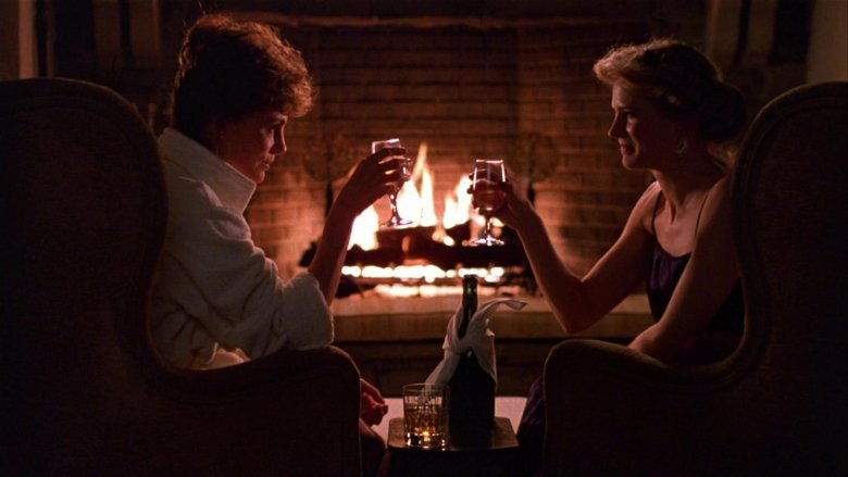 кадр из фильма Богатые и знаменитые