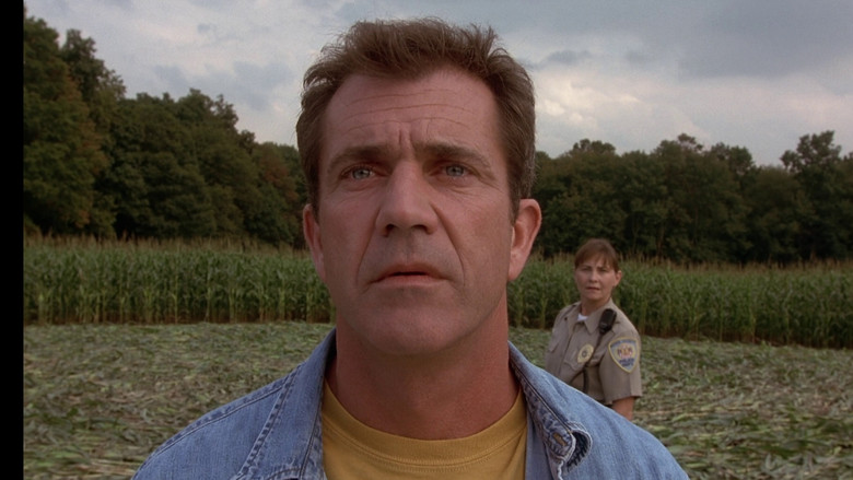 кадр из фильма Знаки