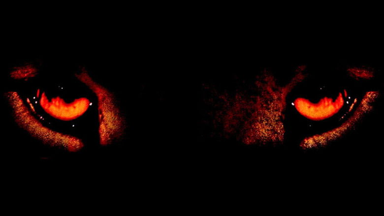 кадр из фильма Призрак и Тьма