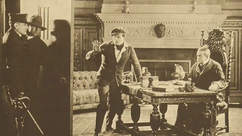 кадр из фильма Kiss or Kill