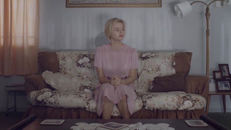 кадр из фильма Growing Young