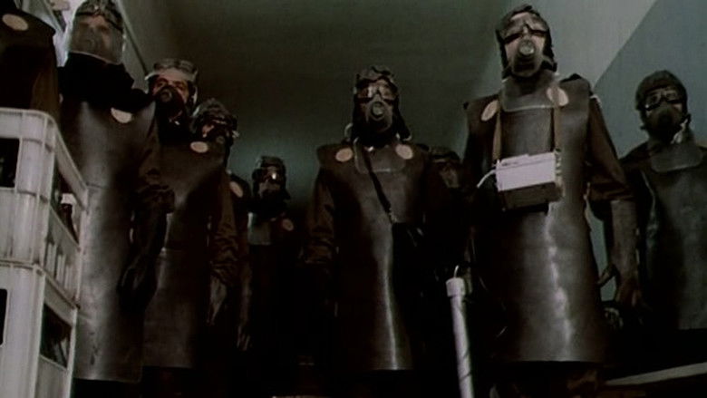 кадр из фильма Распад