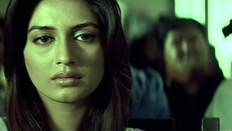 кадр из фильма Во имя Бога