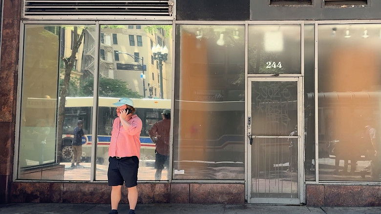 кадр из фильма Frank's Not Here