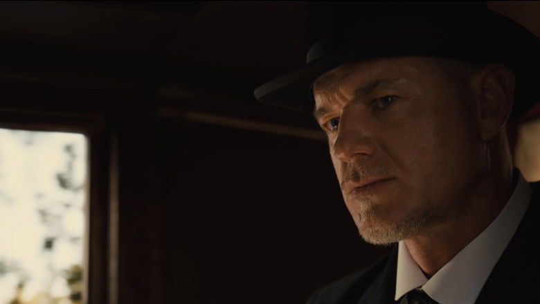 кадр из фильма Любовь как искупление