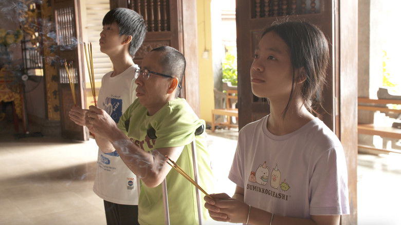 кадр из фильма Dành cho Việt