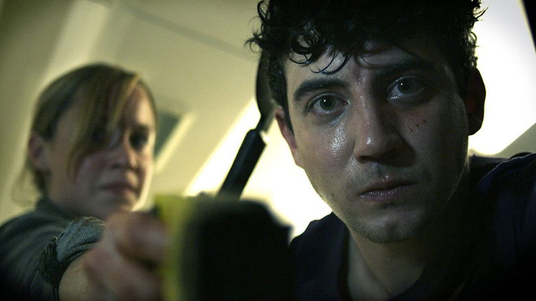 кадр из фильма Тревожная кнопка