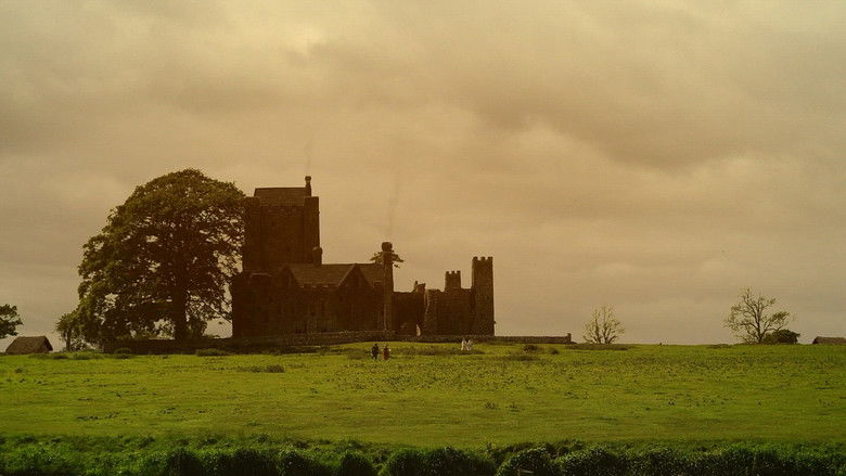 кадр из фильма Корона и дракон