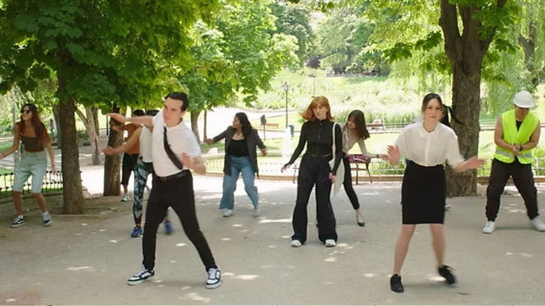 кадр из фильма Todo el mundo sabe bailar