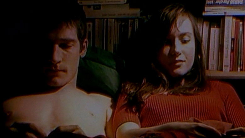 кадр из фильма Постельные сцены