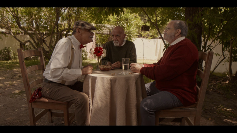 кадр из фильма Dama de Corazones