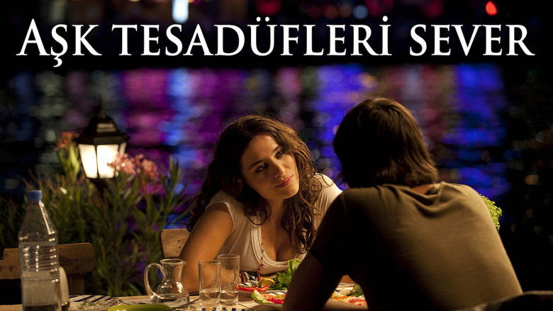 кадр из фильма Любовь любит случайности